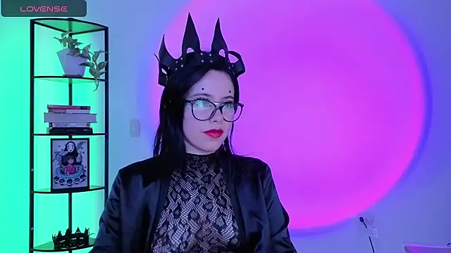 girldom online show from 03/12/26, 04:11