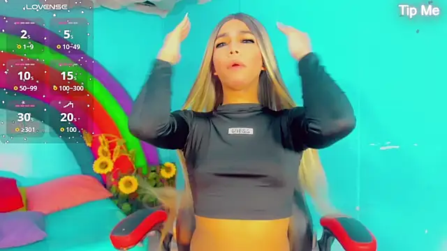 Britany montiel online show from 11/19/25, 07:14