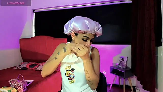 Britany montiel online show from 04/27/26, 07:12