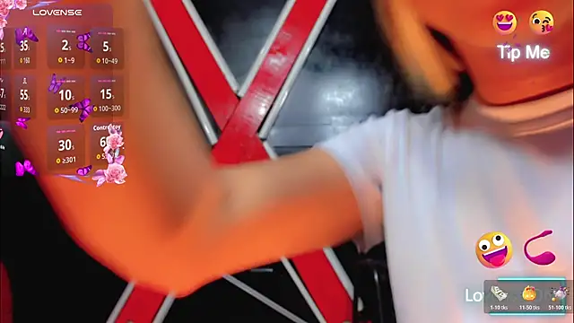 Britany montiel online show from 10/31/25, 07:10