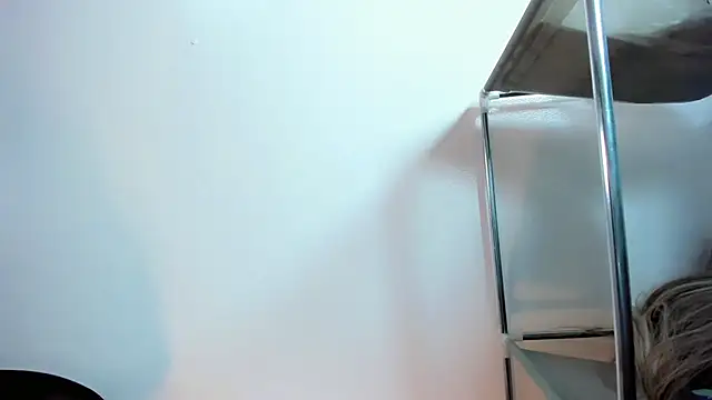 Britany montiel online show from 04/15/26, 07:07