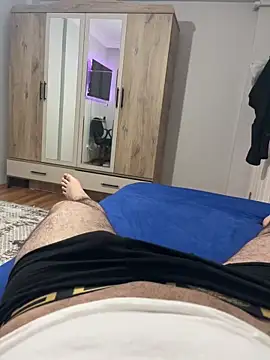 Erenn9972 online show from 09/10/25, 06:29