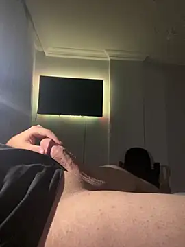 Erenn9972 online show from 09/19/25, 11:31