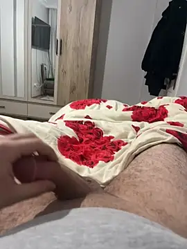 Erenn9972 online show from 02/09/26, 05:44