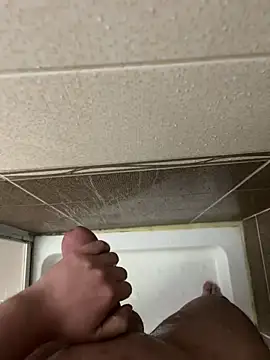 Erenn9972 online show from 12/02/25, 05:47