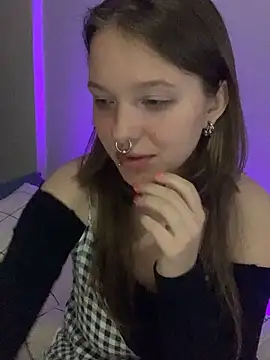 VesnaCrystal online show from 04/17/26, 12:35