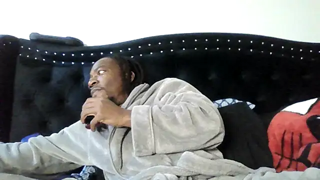 Snapshot of rockjohnson31 chatting on 10/15/25, 04:37 rockjohnson31 online show from 10/15/25, 04:37