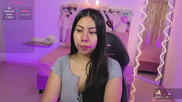 ZURY TAY online show from 09/29/25, 11:49