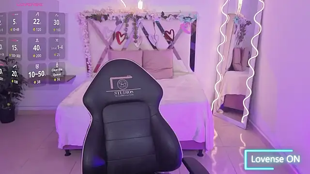 ZURY TAY online show from 02/07/26, 11:51