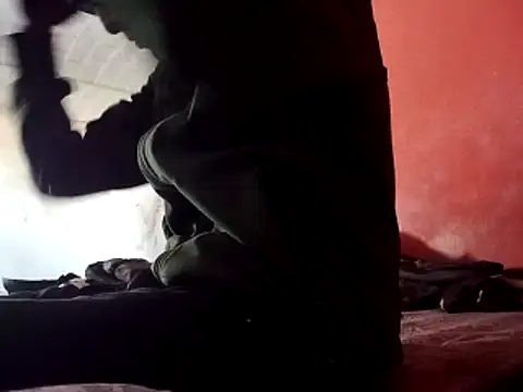 Hay-Viene-El-Huyy online show from 11/30/25, 04:30