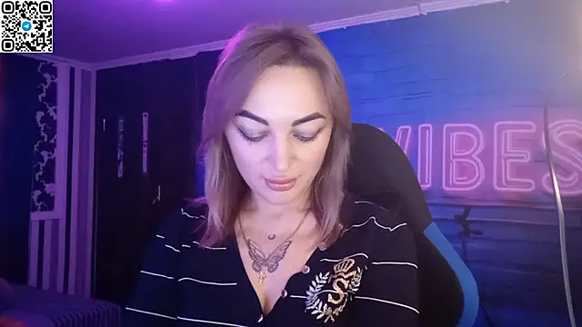 Blonde Temptation online show from 10/19/25, 12:41