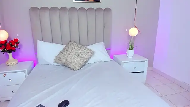 Dani rosse  online show from 04/17/26, 12:41