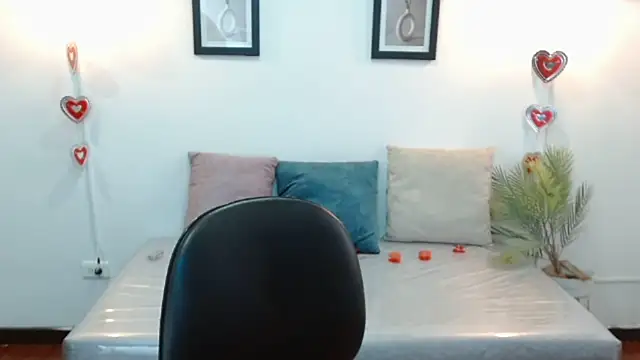 Evanss lx online show from 02/20/26, 07:27