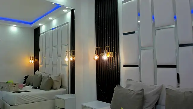 sarah ashbourne online show from 09/20/25, 02:33