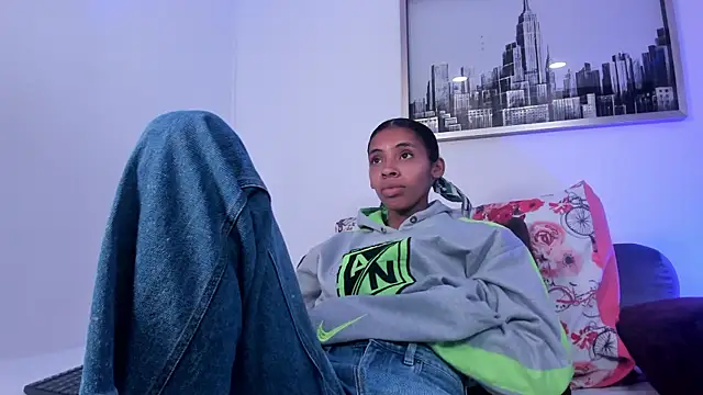 sarah ashbourne online show from 10/15/25, 05:32