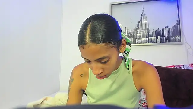 sarah ashbourne online show from 10/08/25, 12:07