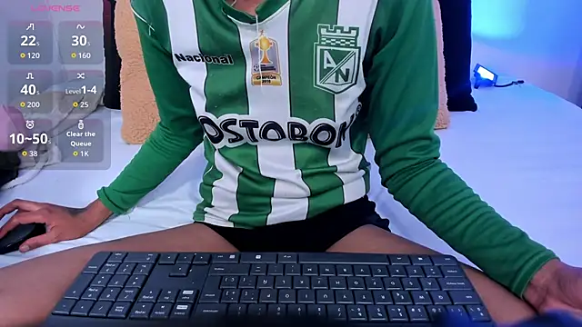 sarah ashbourne online show from 11/24/25, 01:49