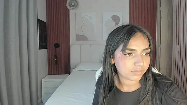 Snapshot of Jessgarcia_ chatting on 09/26/25, 09:43 Jessgarcia online show from 09/26/25, 09:43