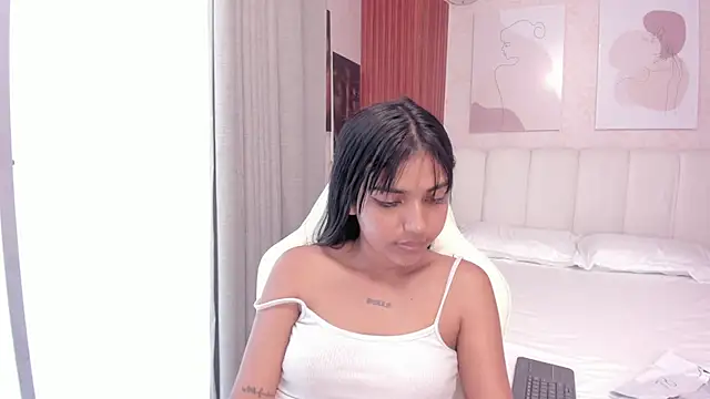 Snapshot of Jessgarcia_ chatting on 09/25/25, 09:43 Jessgarcia online show from 09/25/25, 09:43