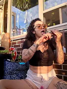 Av3ryyBe3 online show from 06/17/26, 12:11
