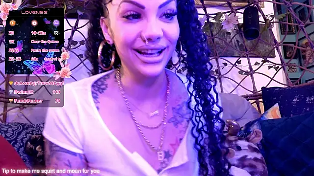 Snapshot of Av3ryyBe3 chatting on 02/04/26, 05:13 Av3ryyBe3 online show from 02/04/26, 05:13