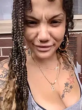 Av3ryyBe3 online show from 07/07/26, 04:10