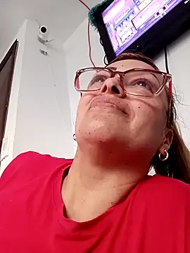 Lady 16 online show from 03/04/26, 10:50