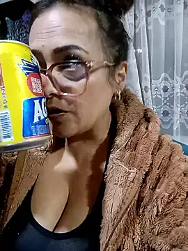 Lady 16 online show from 01/11/26, 02:18