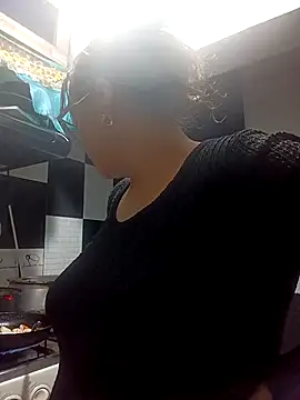 Lady 16 online show from 02/21/26, 02:35