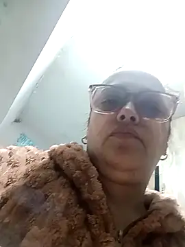 Lady 16 online show from 09/24/25, 12:22