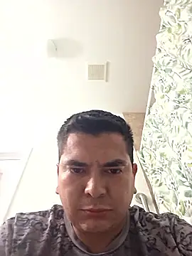 Snapshot of lucho8690 chatting on 01/11/26, 08:05 lucho8690 online show from 01/11/26, 08:05