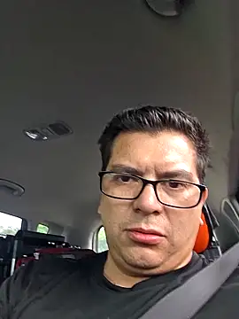 Snapshot of lucho8690 chatting on 09/09/25, 09:02 lucho8690 online show from 09/09/25, 09:02