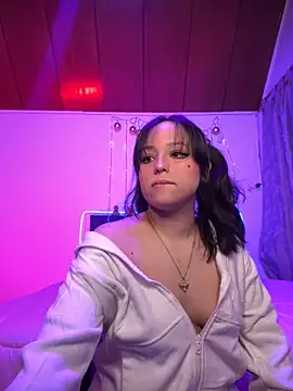 Eymmy 24 online show from 11/20/25, 11:47