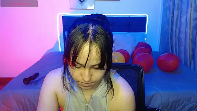 Eymmy 24 online show from 11/06/25, 02:59