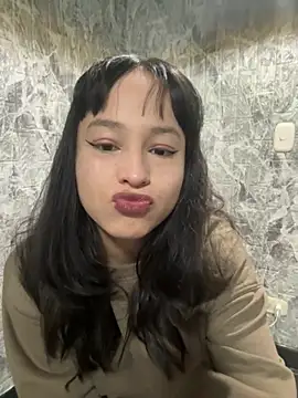 Eymmy 24 online show from 03/04/26, 10:34