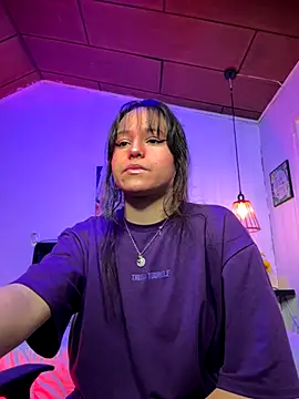 Eymmy 24 online show from 10/17/25, 03:10