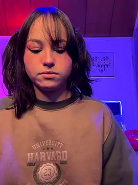 Eymmy 24 online show from 11/04/25, 03:10