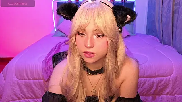 Eymmy 24 online show from 11/29/25, 02:01