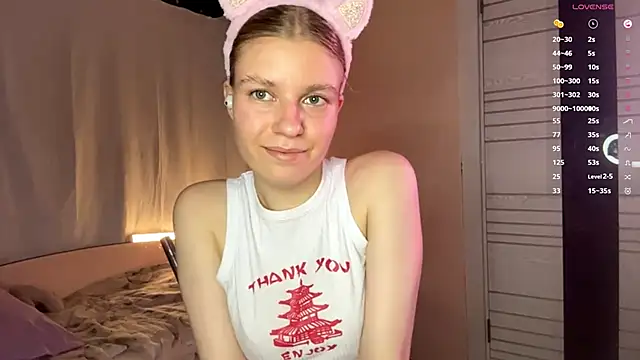 MaryjaneSpider online show from 10/24/25, 06:40