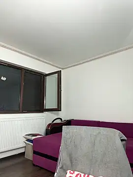 MiaKiittyy online show from 12/16/25, 01:10