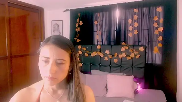 Sofia-mel online show from 09/30/25, 03:40