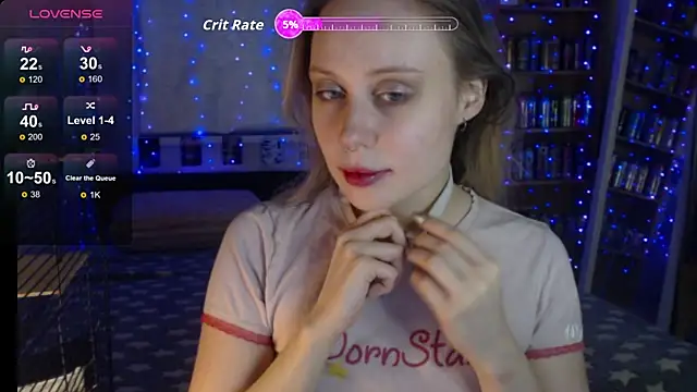 Snapshot of s1lvercherub chatting on 01/10/26, 04:24 s1lvercherub online show from 01/10/26, 04:24