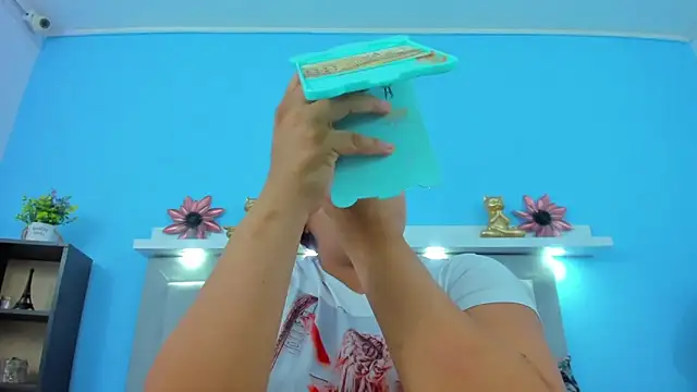 neferet opal online show from 12/20/25, 11:07