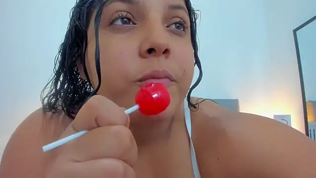 neferet opal online show from 10/25/25, 01:49