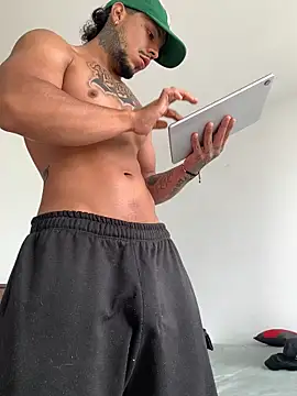 DeimonOficial online show from 10/27/25, 08:32