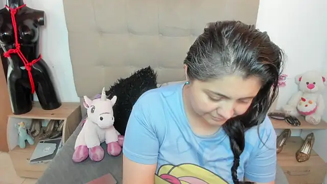 TifanyAmazinng online show from 11/14/25, 12:31