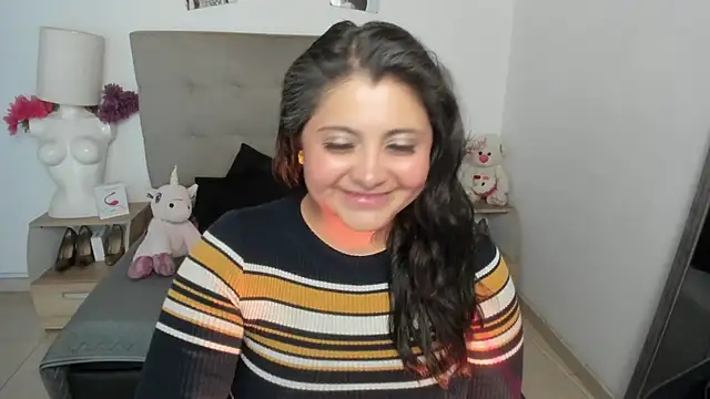 TifanyAmazinng online show from 03/31/26, 01:35