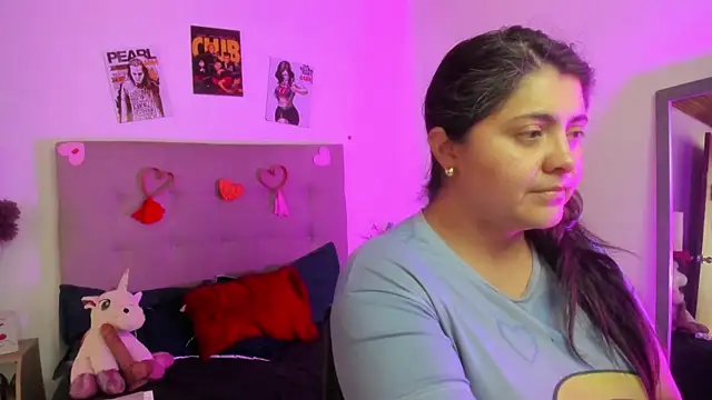 TifanyAmazinng online show from 02/12/26, 12:38