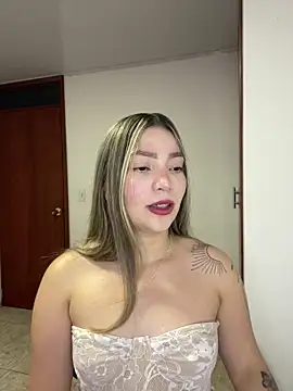 Chantel sam online show from 11/15/25, 05:22