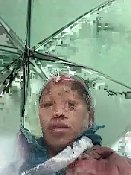 Snapshot of PhamPm70 chatting on 11/02/25, 11:54 PhamPm70 online show from 11/02/25, 11:54